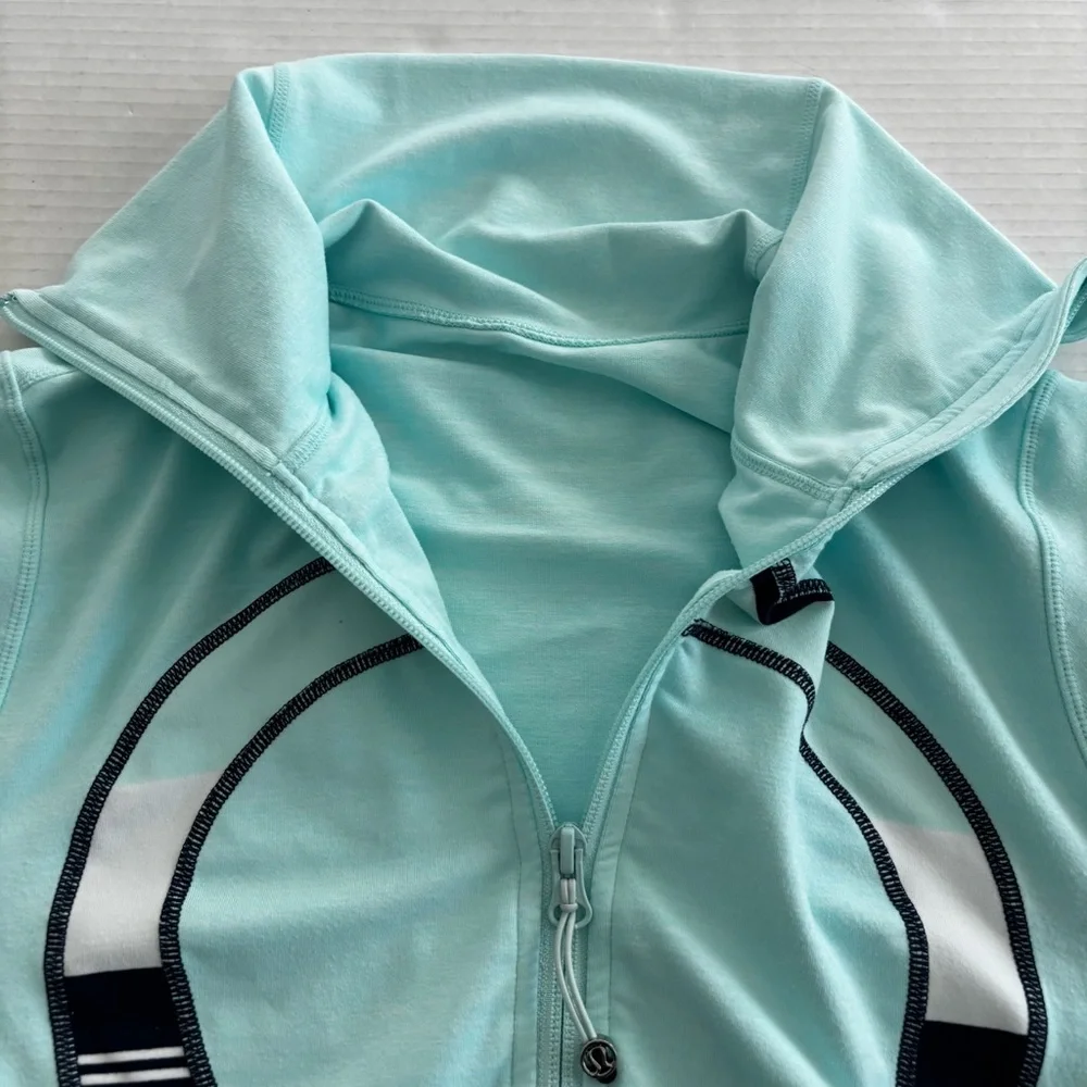 Lululemon Heathered‎ Aquamarine Discover Stripe In Stride Jacket Omega Women’s 8